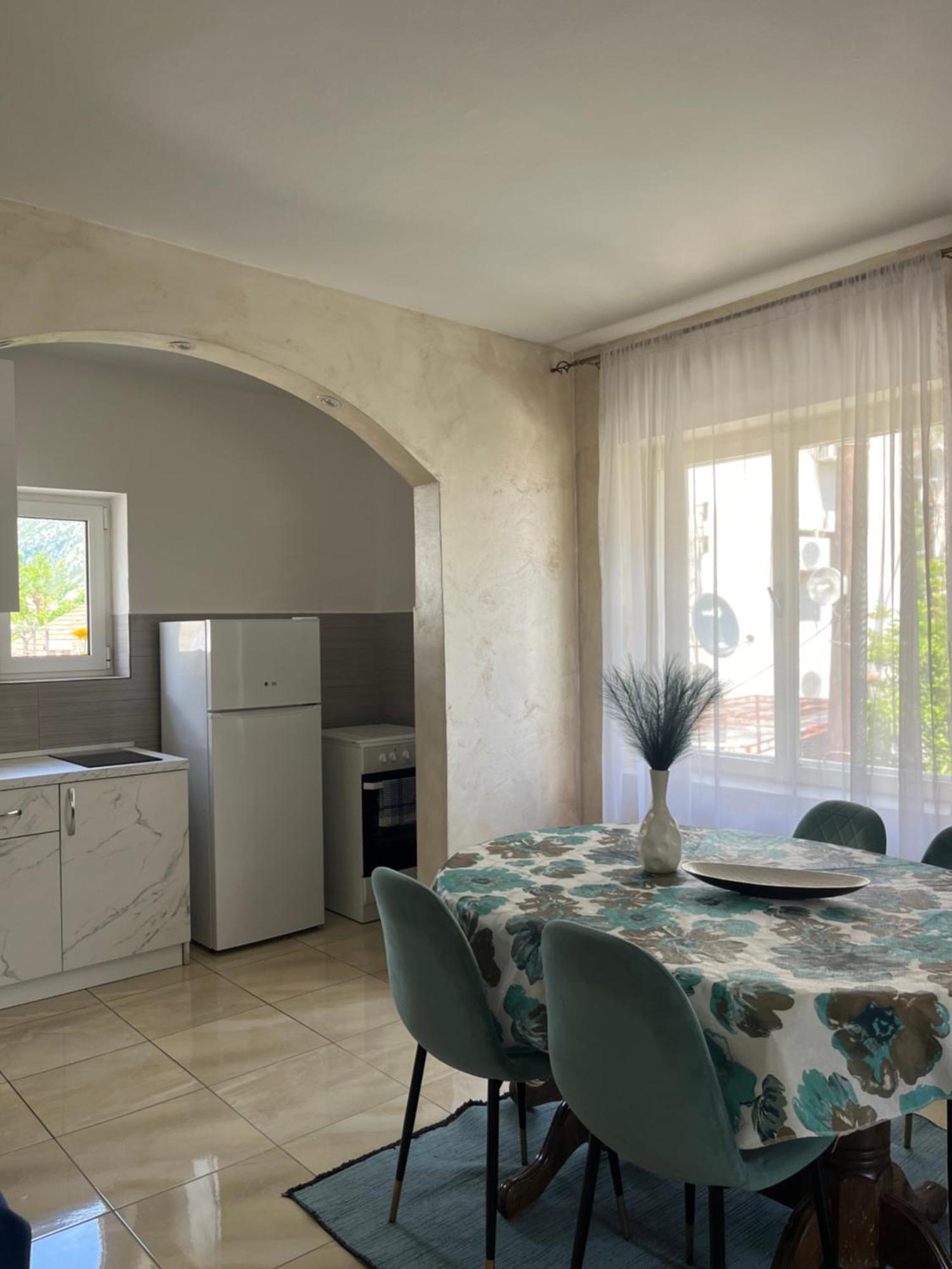 Savic Apartments コトル エクステリア 写真